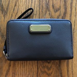 Marc Jacobs Wristlet Wallet
